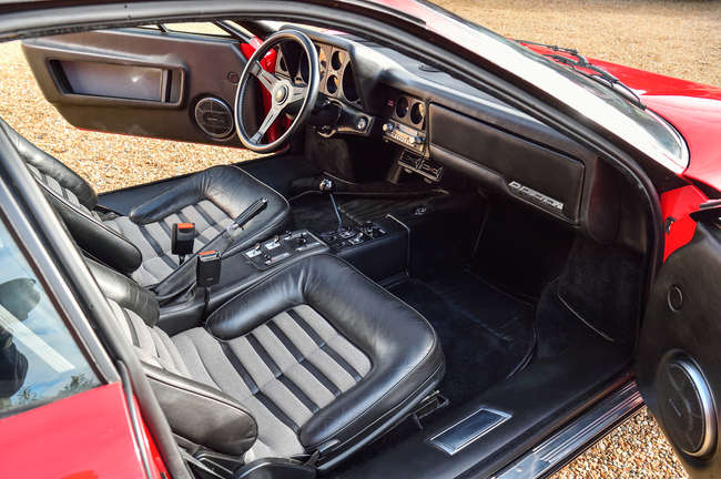 1982 Ferrari 512 BBi-Sold