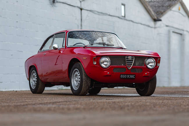 1965 Alfa Romeo Giulia Sprint GT-Sold