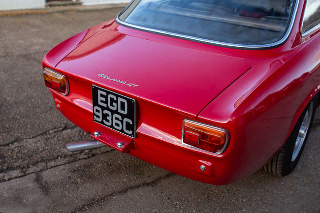 1965 Alfa Romeo Giulia Sprint GT-Sold