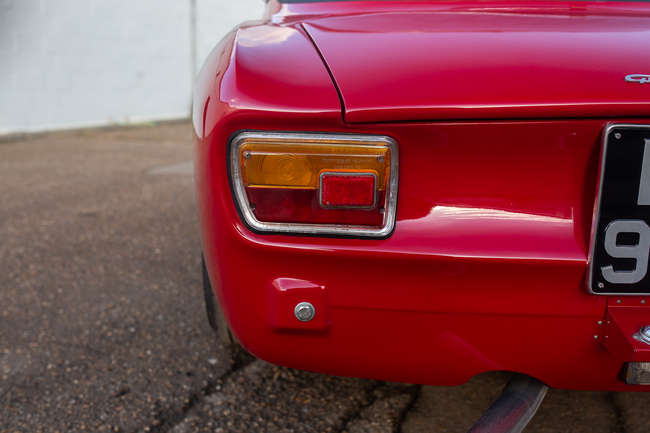1965 Alfa Romeo Giulia Sprint GT-Sold