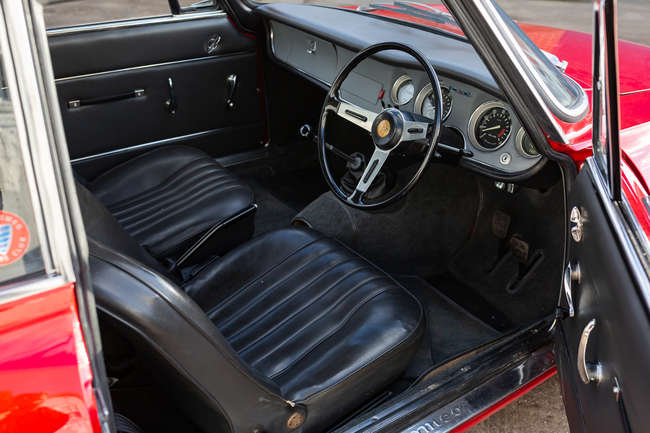 1965 Alfa Romeo Giulia Sprint GT-Sold