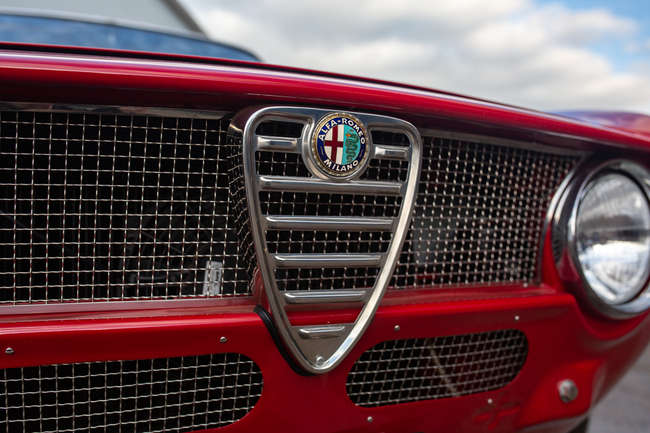 1965 Alfa Romeo Giulia Sprint GT-Sold