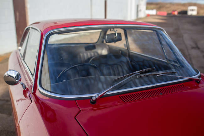 1965 Alfa Romeo Giulia Sprint GT-Sold