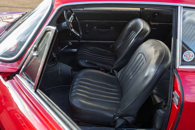 1965 Alfa Romeo Giulia Sprint GT-Sold