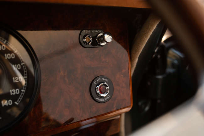 1962 Jaguar Mk2 3.8-Litre Manual O/D Saloon-Sold