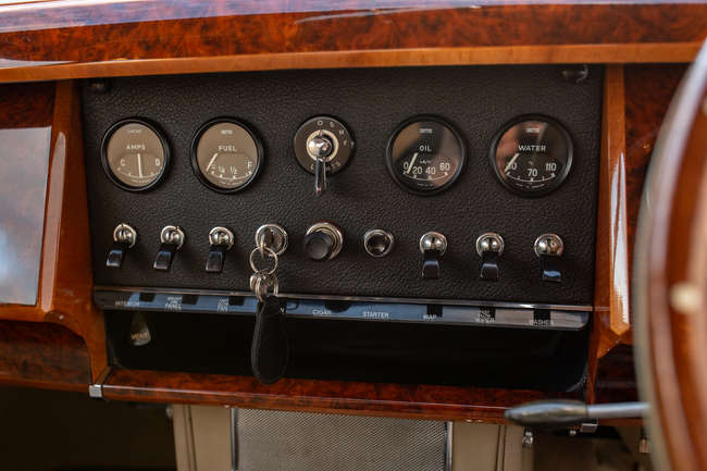 1962 Jaguar Mk2 3.8-Litre Manual O/D Saloon-Sold
