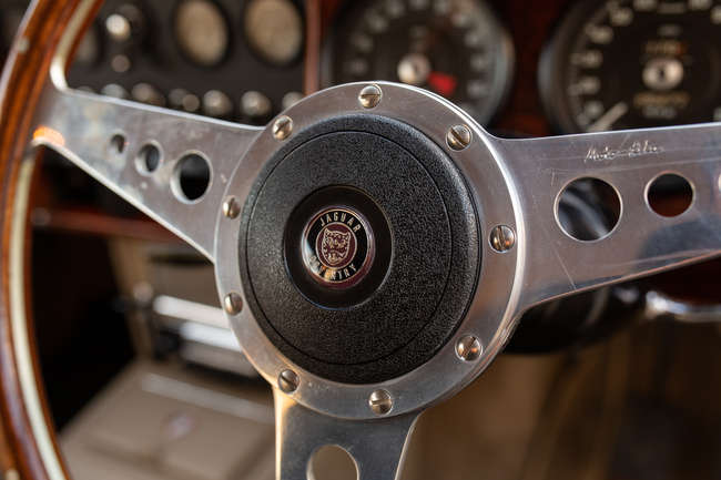 1962 Jaguar Mk2 3.8-Litre Manual O/D Saloon-Sold