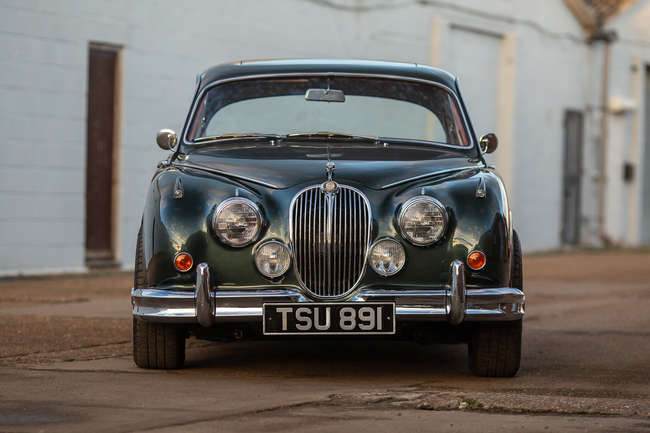 1962 Jaguar Mk2 3.8-Litre Manual O/D Saloon-Sold