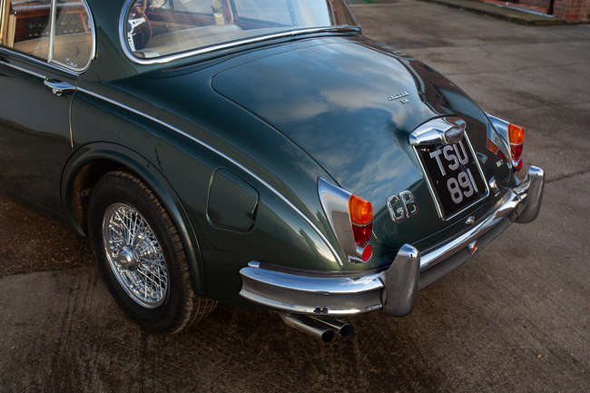 1962 Jaguar Mk2 3.8-Litre Manual O/D Saloon-Sold