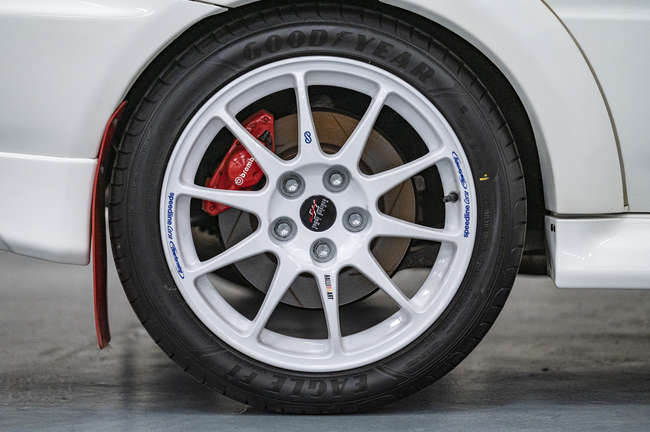 2000 Mitsibushi Lancer Evolution VI Tommi Makinen-Auction Lot