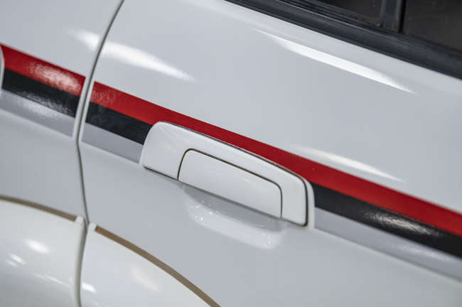 2000 Mitsibushi Lancer Evolution VI Tommi Makinen-Auction Lot
