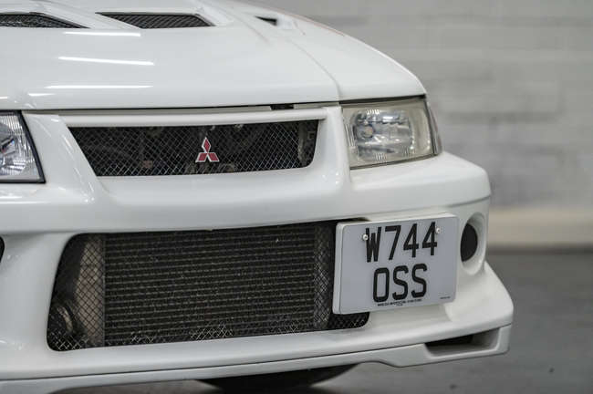 2000 Mitsibushi Lancer Evolution VI Tommi Makinen-Auction Lot