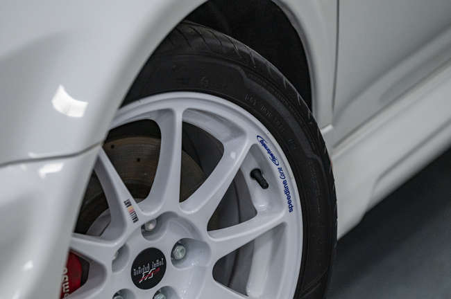 2000 Mitsibushi Lancer Evolution VI Tommi Makinen-Auction Lot