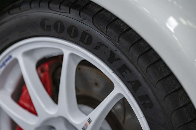 2000 Mitsibushi Lancer Evolution VI Tommi Makinen-Auction Lot