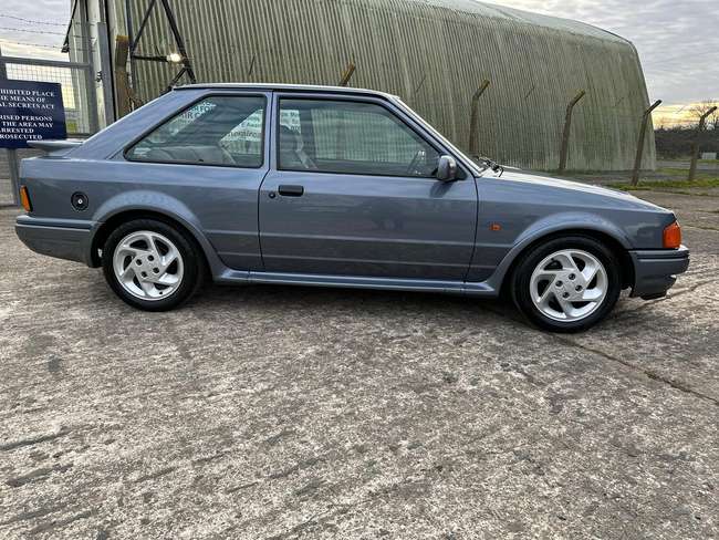 1989 Ford Escort RS Turbo S2-Sold