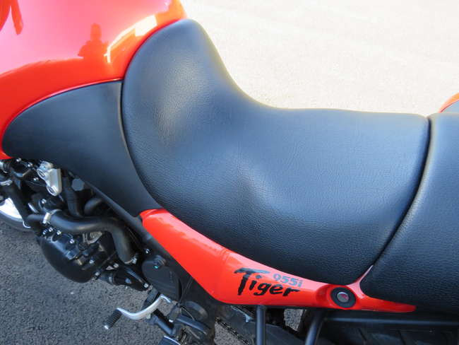 2004 Triumph 955i Tiger 955cc-Sold