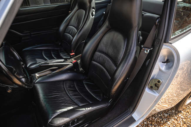 1995 Porsche 911 (993) Carrera 2-Sold