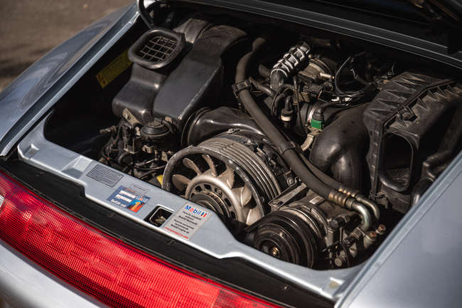 1995 Porsche 911 (993) Carrera 2-Sold