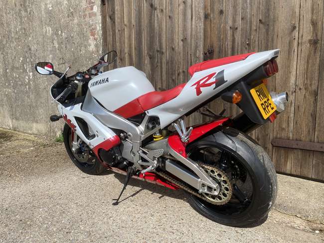 1999 Yamaha YZF-R1 998cc-Sold