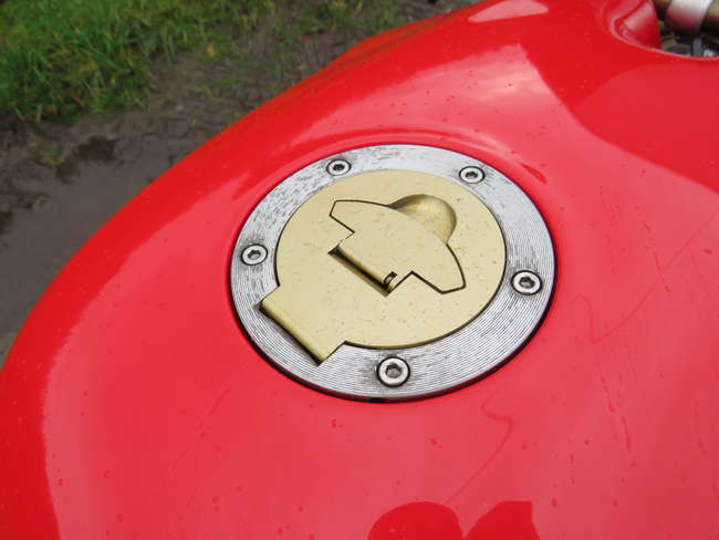 2000 Ducati 748 Biposto 748cc-Sold