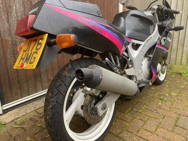 1991 Yamaha FZR600 Genesis 599cc-Sold