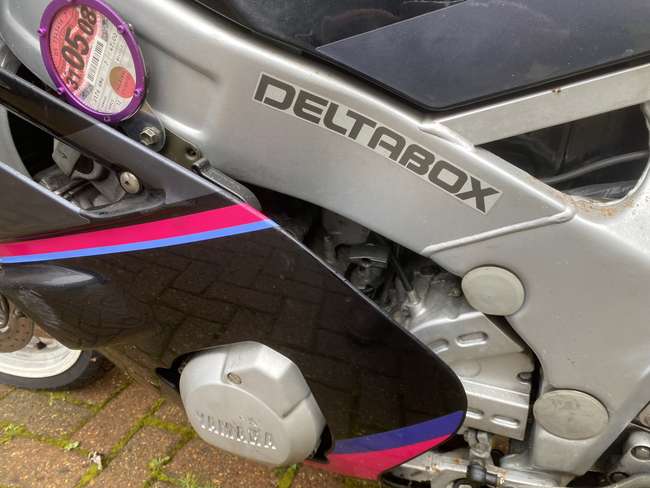 1991 Yamaha FZR600 Genesis 599cc-Sold