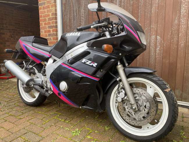 1991 Yamaha FZR600 Genesis 599cc-Sold