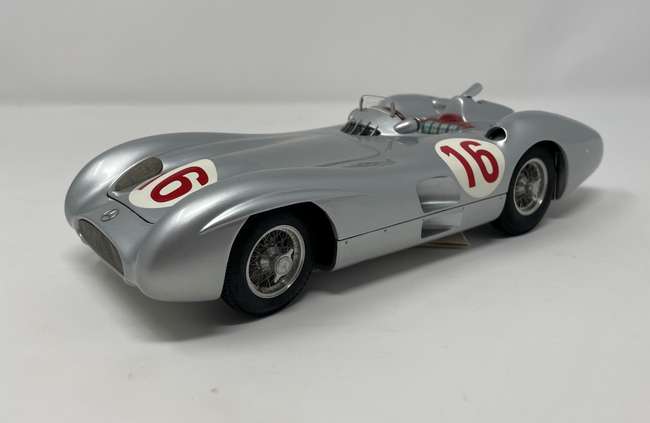 CMCメルセデスベンツW196R 1954/55 Streamliner Iconic Auctioneers | CMC 1954/55 Mercedes-Benz W196R
