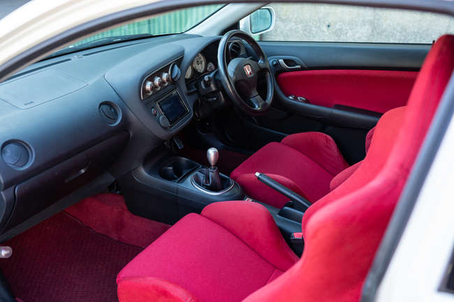 Honda Integra Type R (DC5) — photo 8 of 12