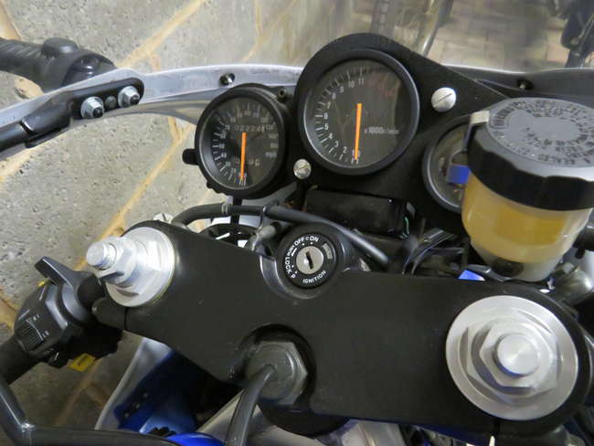 1995 Suzuki RGV250R 249cc-Sold