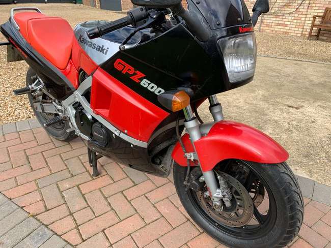 1985 Kawasaki GPZ 600R 592cc-Sold