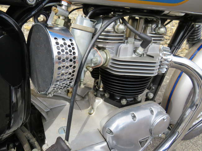1965 Triumph T120 Bonneville 650cc-For Sale