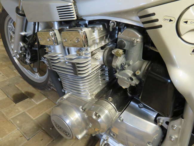 1982 Suzuki GSX1000 SZ Katana 997cc-Sold