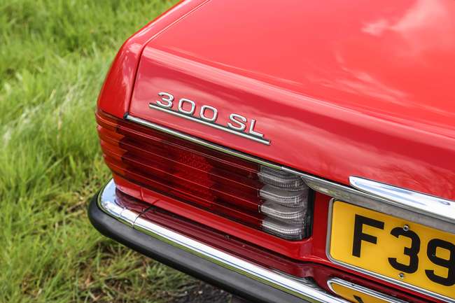 1989 Mercedes-Benz 300SL (R107) - Hardtop -For Sale