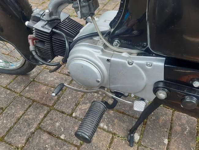 1964 Honda 90 C200 87cc-Sold