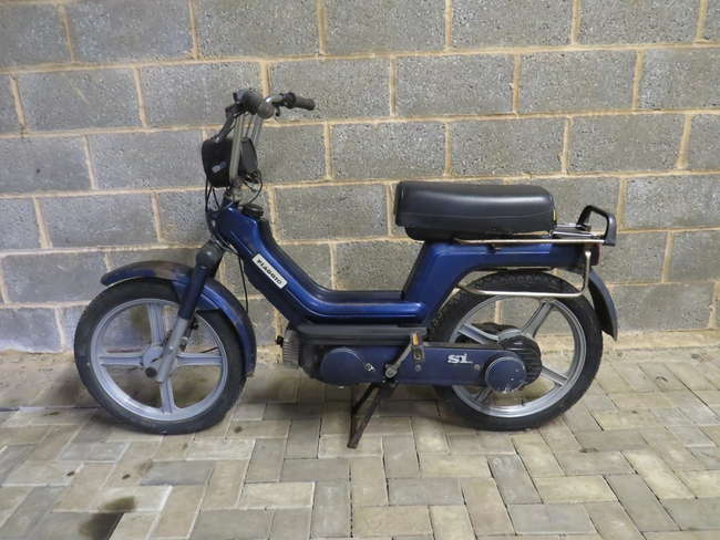 1990 Piaggio Si Moped 49cc-Sold