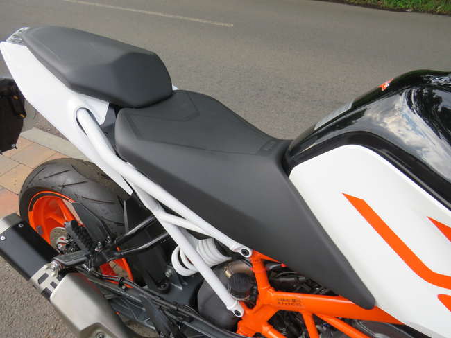 2017 KTM 390 Duke 373cc-Sold