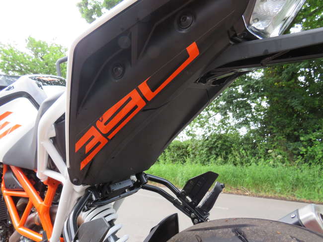 2017 KTM 390 Duke 373cc-Sold