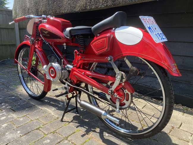 1949 Moto Guzzi Motoleggera 65 'Guzzino' 73cc-Sold