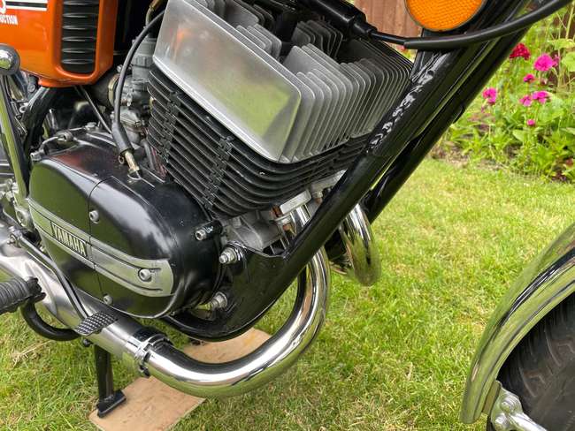 1976 Yamaha RD250B 247cc-Sold