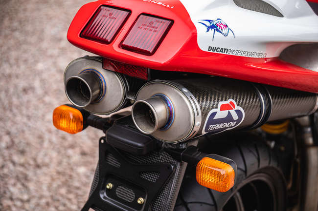 1998 Ducati 916 Carl Fogarty Replica 996cc-Sold