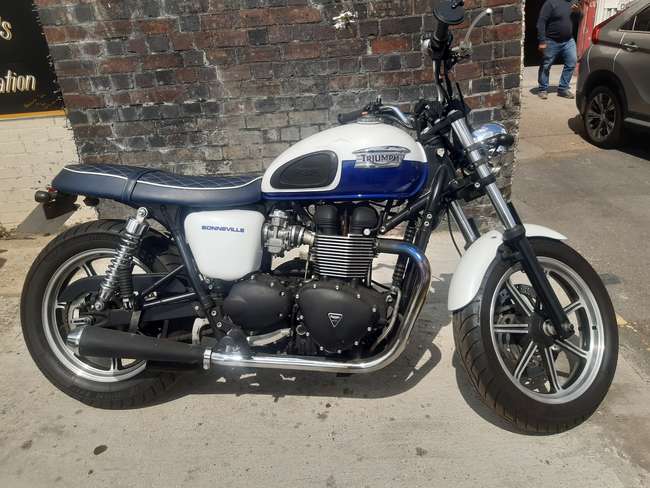 2014 Triumph Bonneville SE 865cc-Sold