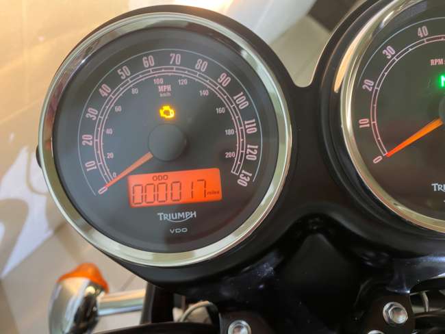 2012 Triumph Bonneville T100 'Steve McQueen Edition' 865cc-For Sale