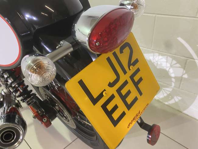 2012 Moto Guzzi V7 Cafe Racer 744cc-Sold