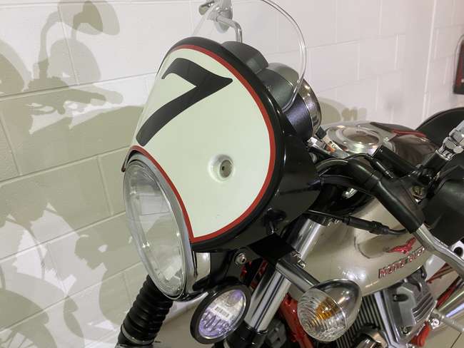 2012 Moto Guzzi V7 Cafe Racer 744cc-Sold