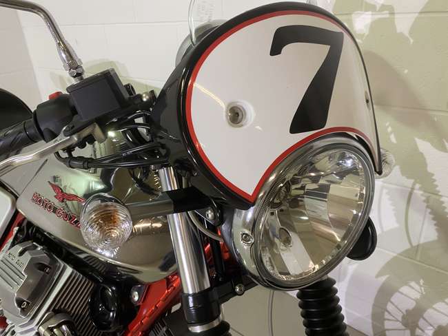 2012 Moto Guzzi V7 Cafe Racer 744cc-Sold
