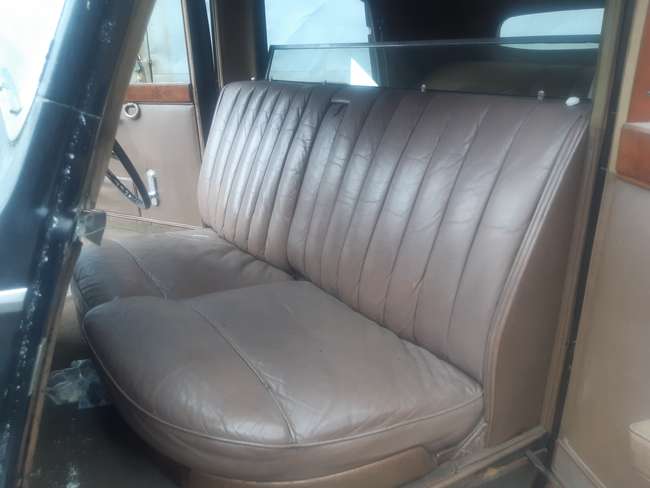 1936 Rolls-Royce Thrupp & Maberly 25/30 Sports Saloon-Sold