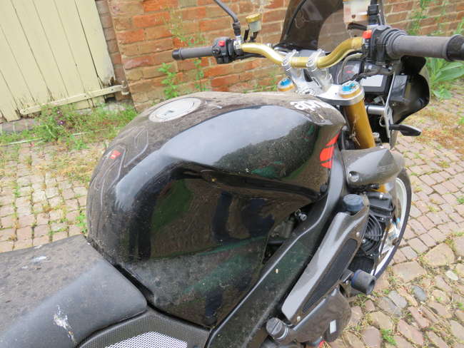 2003 Aprilia RSV Mille R 998cc-Sold