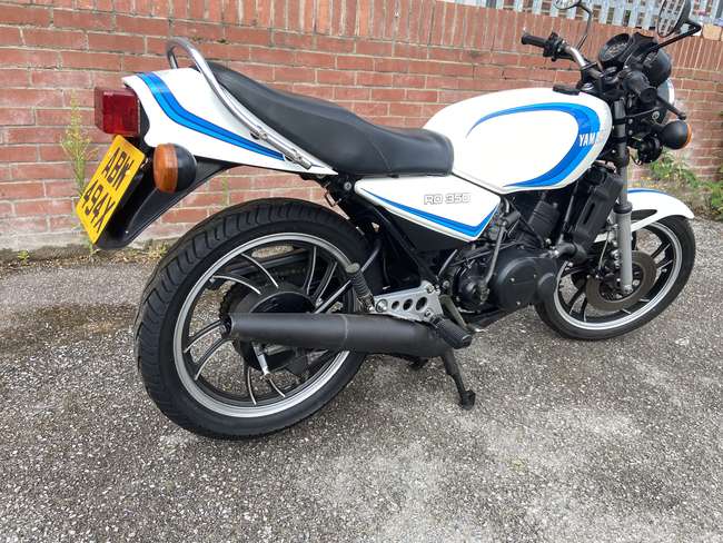 1982 Yamaha RD350LC 348cc-Sold