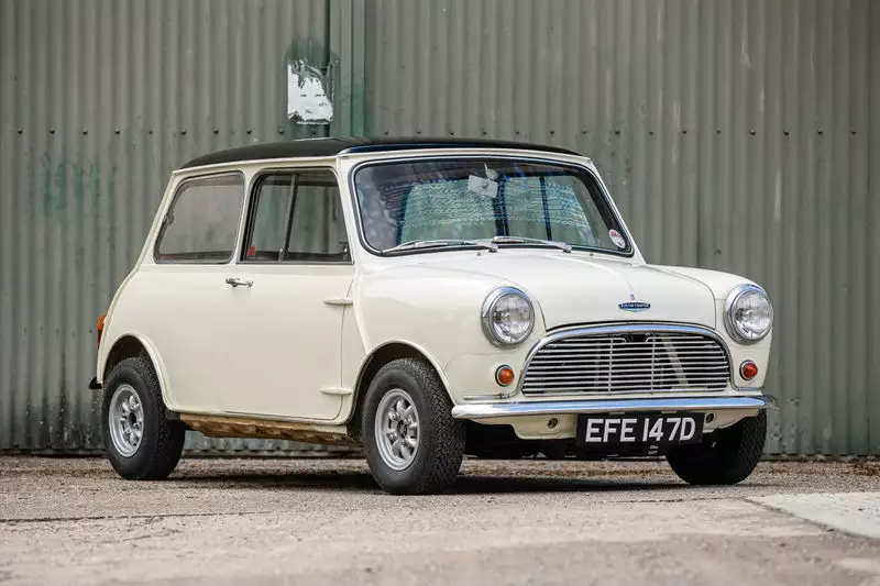 Modèle Réduit Atlas 1/43 - Austin Mini Police Britannique - Métal Avec Socle - Neuf En Boîte